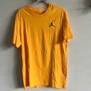 Jordan Men's Yellow T-Shirt